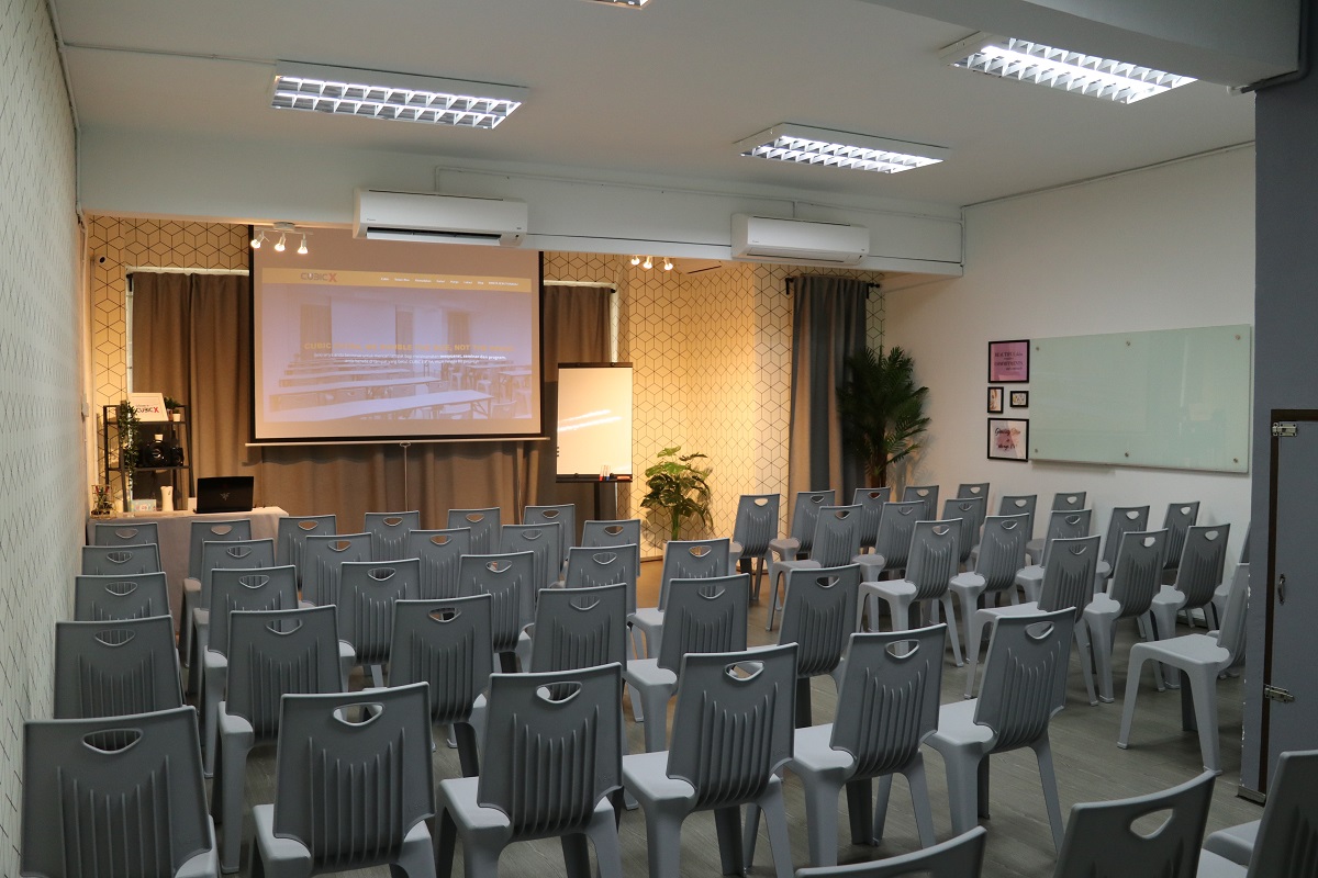Bilik Seminar Ampang Susunan Teater